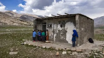 ۲۲ استان، درگیر مدارس سنگی