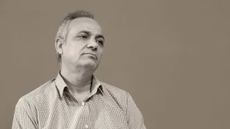 واکنش زیدآبادی به اظهارات علی مطهری: اگر او نتوانست یک نفر به محجبه‌ها اضافه کند، باید به راه حل نهایی خرازی بپیوندد