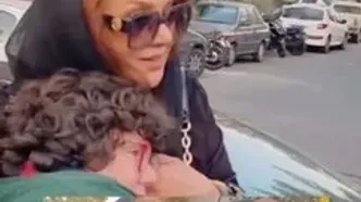 رفتار متفاوت نسرین مقانلو در حاشیه مراسم ختم اکبر عبدی
