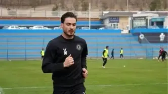 توضیح جنجالی کسری طاهری درباره استوری بعد از منتفی شدن حضور در پرسپولیس