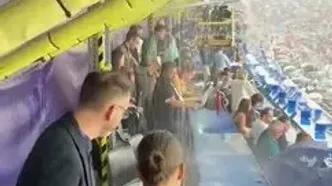 ویدئو: نشتی ورزشگاه بارسلونا در شب بارانی
