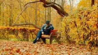 چرا بعضی افراد با شروع فصل پاییز افسرده می‌شوند؟