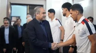 وزیر کشور پاکستان: هوادار تیم ملی ایرانم