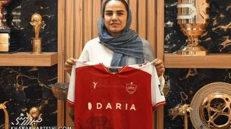 عجیب‌ترین انتقال سال؛ فرشته کریمی فوتسالیست به تیم فوتبال پرسپولیس پیوست