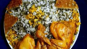 تاک پلو شاهرودی؛ پلوی خوش‌عطر و ملس با برگ مو و مرغ