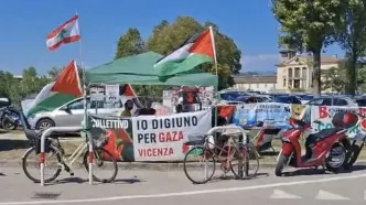 نمایشگاه جواهرات ایتالیا صحنه اعتراض حامیان فلسطین شد