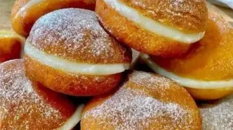 طرز تهیه پیراشکی کرمدار خانگی؛ لطیف، پف‌دار و خوشمزه + فیلم