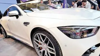 واردات خودروهای لوکس در آستانه توقف؟/ دو سناریوی درباره توقف بخش انتقال خودرو در سامانه میخک