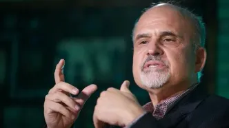 جلایی پور: دوستان سعید جلیلی در شب آخر تشییع پیکر رهبری، ۴ میلیون پرچم قرمز را بین جمعیت توزیع کردند