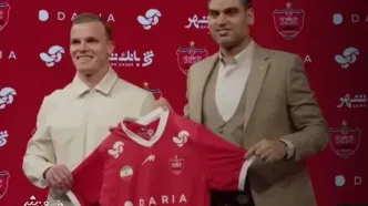 ویدیو| جر و بحث مدیرعامل پرسپولیس با خبرنگار بر سر یک بازیکن!