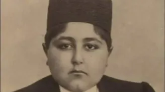 احمدشاه قاجار در ایستگاه قطار لیون فرانسه