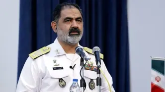 امیر دریادار ایرانی:می‌توانیم دشمن را در هر نقطه‌ای زمین‌گیر کنیم