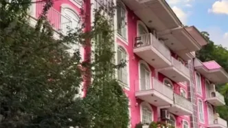 خوشگل‌ترین خانه صورتی ایران در نزدیکی تهران!