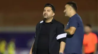 بازی با استرس شروع شد، بازیکنان جانانه جنگیدند