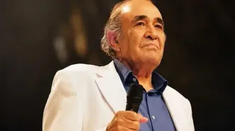 تصویری از سنگ مزار «ایرج»
