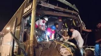تصادف اتوبوس در جاده آرین شهر-بیرجند ۹ کشته برجای گذاشت