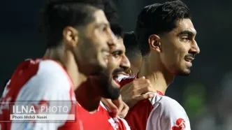 گزارش تصویری دیدار تیمهای فوتبال پرسپولیس  و ذوب آهن
