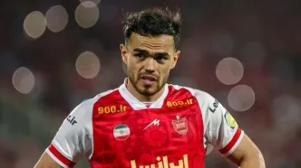 نیمکت‌نشینی در پرسپولیس کار دست اورونوف داد