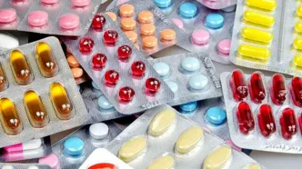 افزایش نجومی قیمت اقلام دارویی | قیمت آموکسی سیلین میلیونی شد!