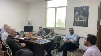 کمیسیون فنی نظارت بر فعالیت دفاتر گردشگری و راهنمایان گردشگری استان سمنان برگزار شد