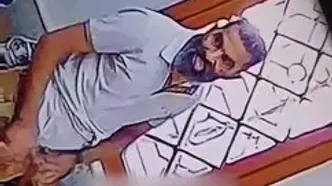 سرقت عجیب کفش نمازگزاران با جاسازی در لباس زیر