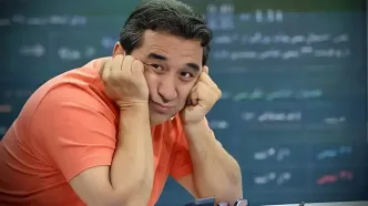 احضار انضباطی خداداد عزیزی