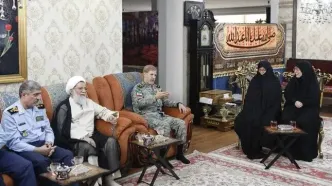 فرمانده کل ارتش به منزل شهید سرلشکر نصیرزاده رفت