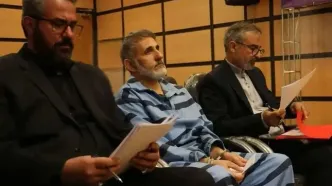 انتقاد از حکم ساعدی نیا با یادآوری بابک زنجانی؛ بابک زنجانی⁩ با غارت میلیاردها دلار، آزادانه بیزنس می‌کند
