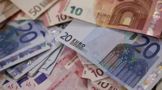 آخرین قیمت دلار امروز دوشنبه 16 شهریور 1405/  کاهش قیمت ها در بازار