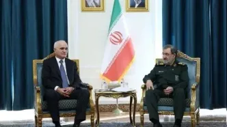 رضایی: ترامپ نه می‌تواند مذاکره کند و نه می‌تواند بجنگد