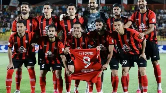 دست خالی نکونام در تراکتور؛ مدافعان در نقش وینگر!