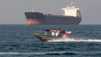 معاون سپاه: تنگه هرمز باز نیست