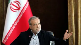 حضور پزشکیان در مراسم یادبود مرحوم احمد ناطق‌نوری