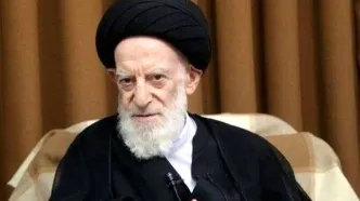 اقامه نماز بر پیکر آیت‌الله شبیری زنجانی توسط آیت‌الله سبحانی