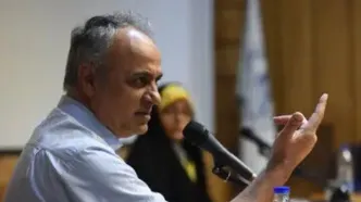 کنایه زیدآبادی به جبلی؛ خداوند چنین افتخاری را نصیب هیچ ملتی بر روی این کره خاکی نکند