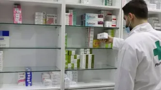 استامینوفن کدئین هم در داروخانه ها کمیاب شد/ وفور دارو گذشت، وضعیت جنگی و بحرانی است