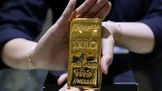 کاهش قیمت طلا در بازار جهانی؛ وضعیت جدید امروز ۱۱ شهریور ۱۴۰۵