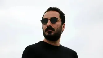 واکنش نوید محمدزاده به کنارگذاشته شدنش از تئاتر «آرش»: با اخراج من شاخ نمی‌شین!