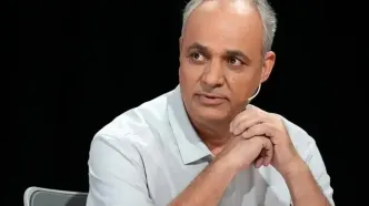 واکنش زیدآبادی به اظهارات فواد ایزدی درباره جنگ/ با این طناب‌ها وارد چاه ویل نشوید