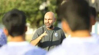 بختیاری‌زاده به بازیکنان استقلال: ذهنیت از پیش بازنده نداشته باشید