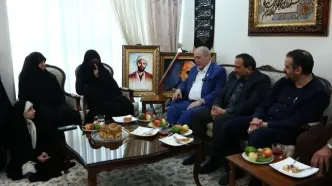دیدار فرماندهان سپاه با خانواده سپهبد شهید «غلامعلی رشید»