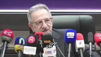 معاون وزیر گردشگری: رئیس‌جمهور با هواپیمای اختصاصی خودش ۱۰ تن مواد اولیه دارو از هند آورد + ویدئو