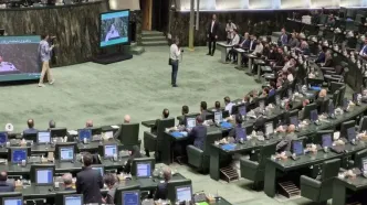 نماینده لامرد: آمریکا برای هر شهروند لامردی ۲۴ ترکش جنگی اختصاص داده بود
