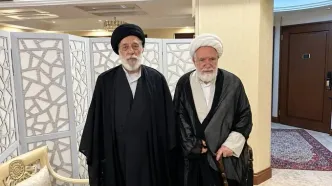 دیدار مهدی کروبی و سید هادی خامنه‌ای