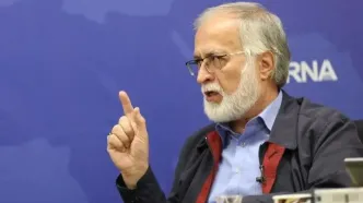عطریانفر: سیاست رادیکال‌ها با دوگانه‌سازی زنده می‌ماند