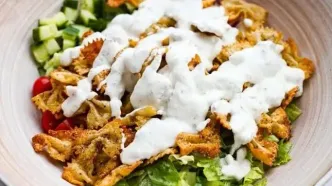 طرز تهیه سالاد ماکارانی چیپسی؛ ترند این روزهای دنیای سالاد