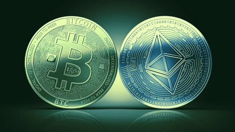 قیمت بیت‌کوین و اتریوم امروز دوشنبه ۶ مهر ۱۴۰۵/ کاهش قیمت بیت‌کوین