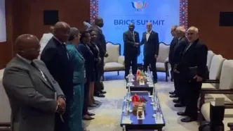 دیدار و گفت‌وگوی پزشکیان و رئیس‌جمهور آفریقای جنوبی در اجلاس سران بریکس