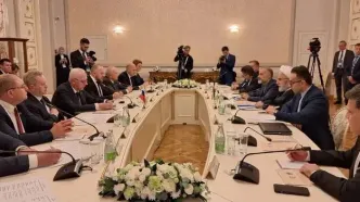 دیدار دادستان‌های کل ایران و روسیه در آستانه اجلاس شانگهای؛ تفاهم‌نامه همکاری‌های قضایی میان تهران و مسکو امضا شد