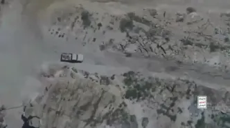 تصاویر جدید از لحظات شکار مزدوران سعودی؛ ببینید | لحظه ریختن بمب‌ها
